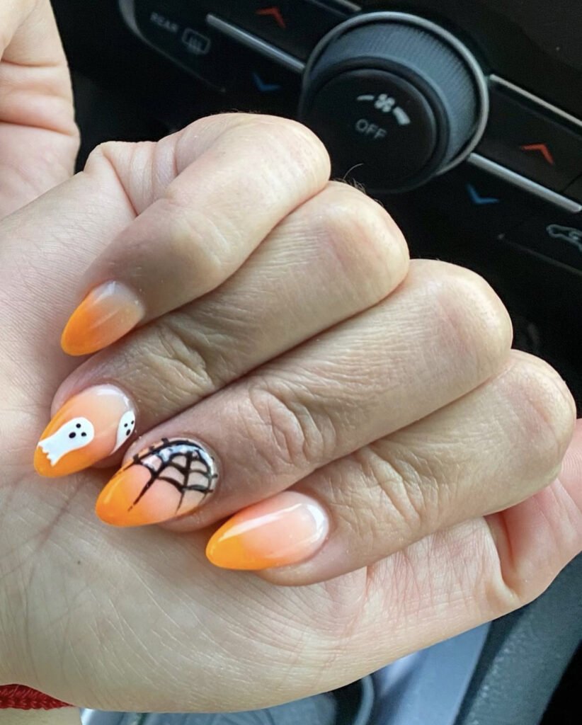 Halloween Orange Ombre NailsÂ
